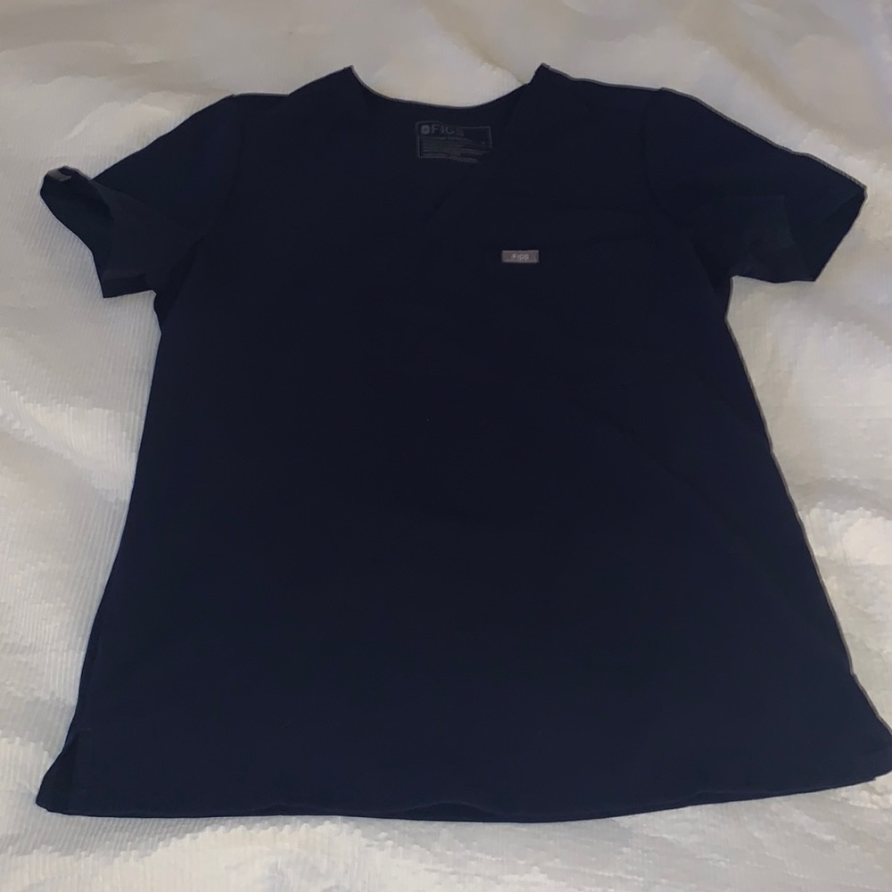 Brand New Figs Scrub Top